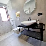 Apartament Vacation Near The Sea