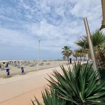 Apartamento Vacation Near The Sea *